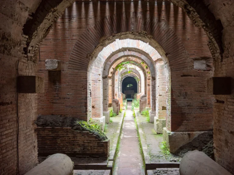 Amphitheatre of Capua was famous in the Roman Empire