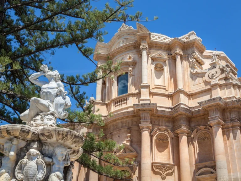 San Domenico church and the Hercules fountain in Noto