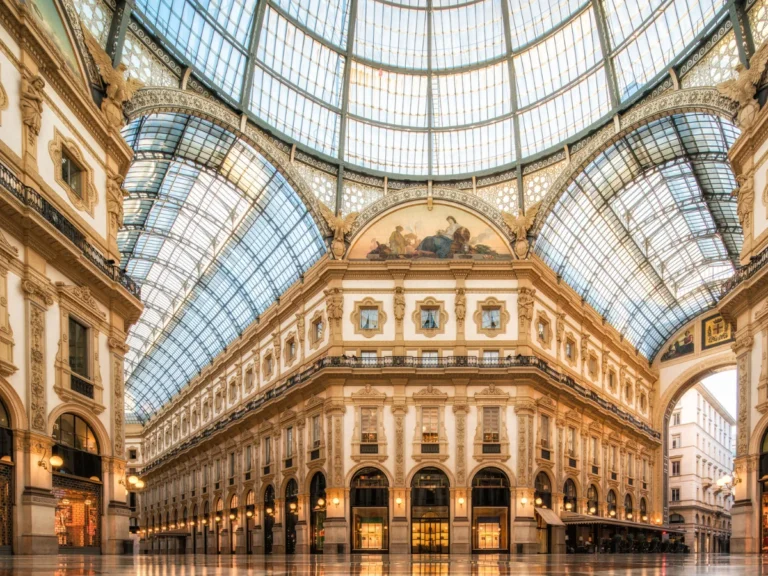 Galleria Vittorio Emanuele II in an amazing mall in Milan