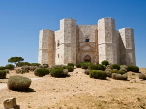 The Castel del Monte in Apulia is beautiful