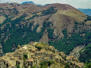 The view from Romagnano al Monte is wonderful
